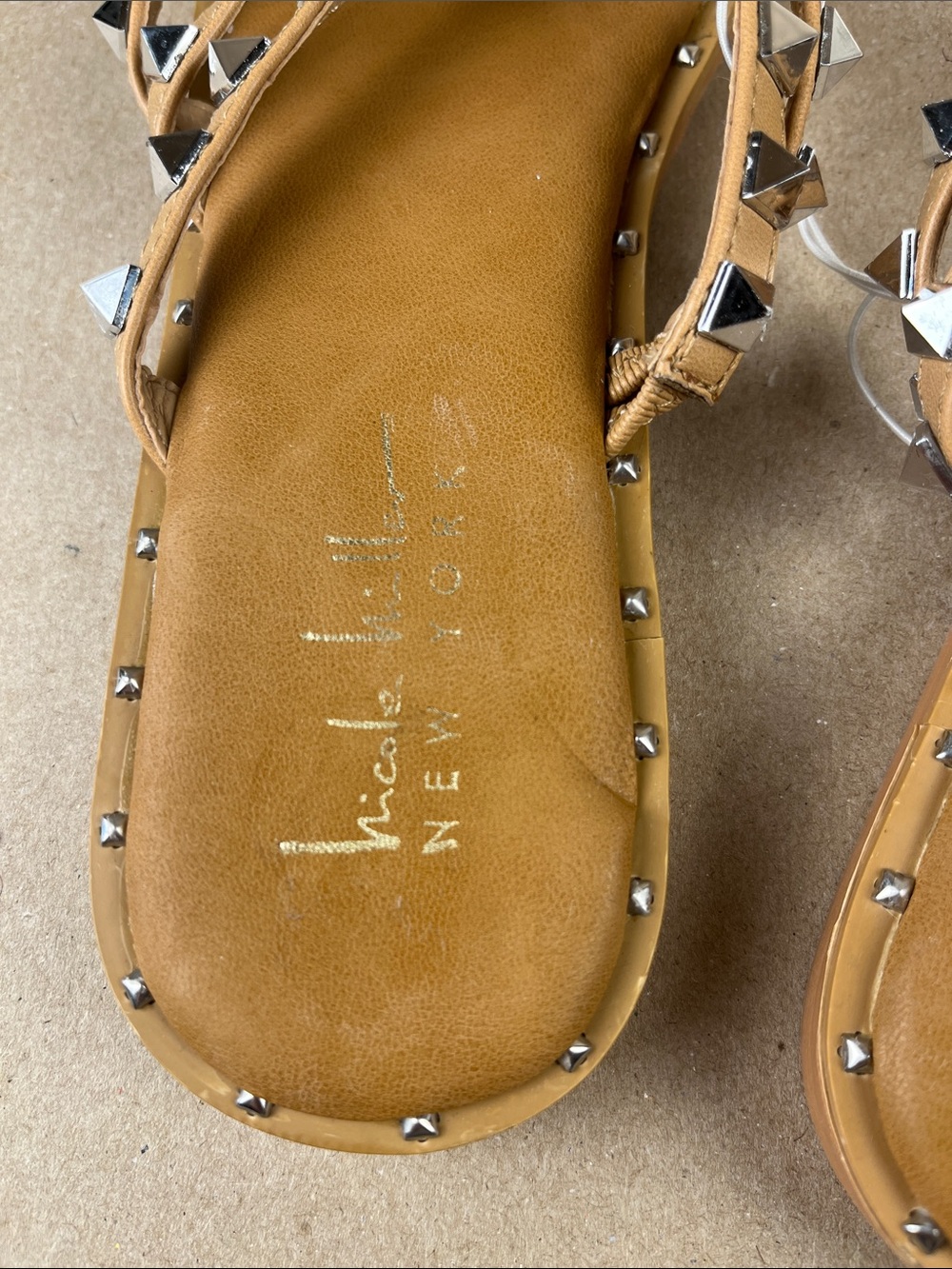 NWOT Nicole Miller Studded Tan Strappy Slide Sandals Women size 7.5 - Picture 7 of 7
